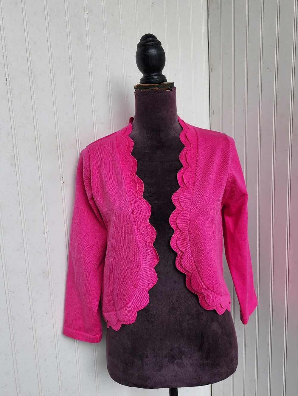 Nina Leonard Scalloped Edge  Bolero Sweater Hot Pink Rayon 3/4 Sleeve Sz L
